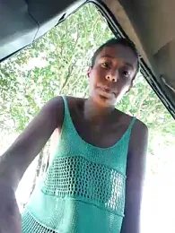 LucyNatural webcam model stream image