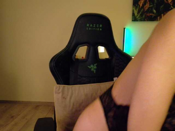 LunaVice webcam model stream image