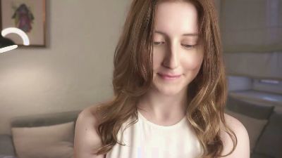 FalineEggett webcam model stream image