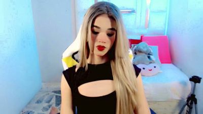 Sophiaa_dolll_ webcam model stream image