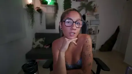 Blvckweed webcam model stream image