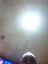 WeavingToe webcam model stream image
