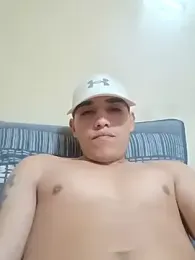 WeavingToe webcam model stream image