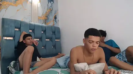 PRETTY_FEM webcam model stream image