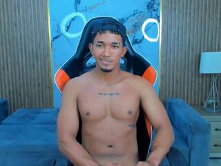 Engel Kane webcam model stream image