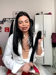 GrlAlice webcam model stream image