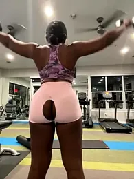 TilaTotti webcam model stream image