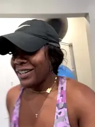 TilaTotti webcam model stream image