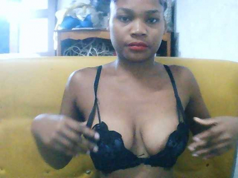 Missbloom webcam model stream image