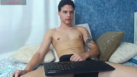 logan_madoox webcam model stream image