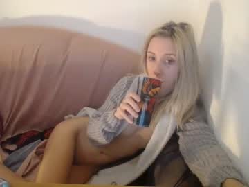 barelylegalblondy webcam model stream image