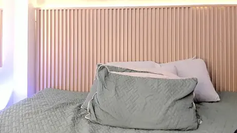 daiana_curly webcam model stream image