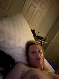 BaddieBossXX2 webcam model stream image