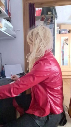 devbiwhore23704 webcam model stream image