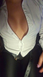 isabella323 webcam model stream image