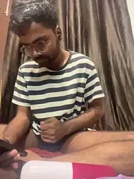 bottomssr webcam stripchat model stream image