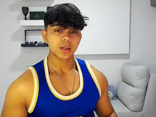 Noah Prada webcam model stream image