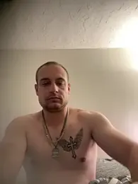 Golden_Alex webcam model stream image