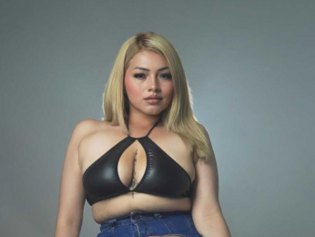 SalomeGrimm webcam model stream image