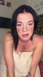Amalia2025 webcam model stream image
