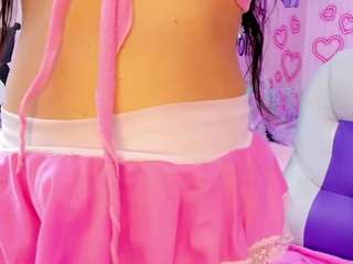 little-mommy webcam model stream image