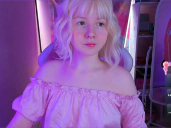 DollRose webcam model stream image