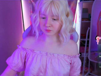 DollRose webcam model stream image