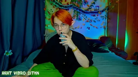 TrickyKitsune webcam model stream image