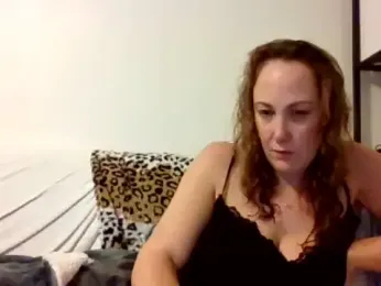Wisie_Cutie webcam model stream image