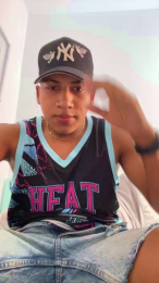 Elmoren08 webcam model stream image
