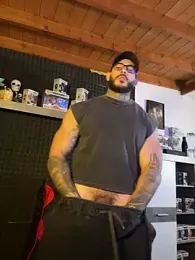 iamjackc_ webcam model stream image