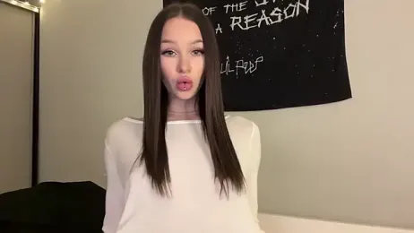 ur_molly webcam stripchat model stream image