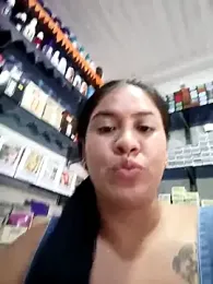 Miia_grand webcam model stream image