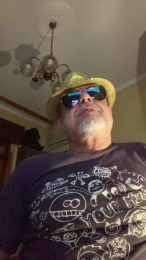 crazy1972 webcam model stream image