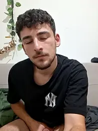 Yasinyasin7 webcam stripchat model stream image