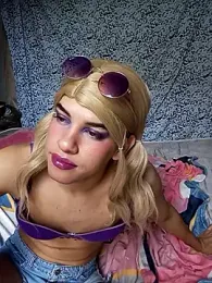 KENIAFLORES webcam model stream image