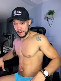 ARON_TAYLER01 webcam model stream image