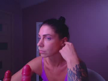 carrie_moonshine webcam model stream image