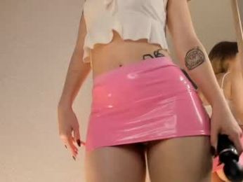 moirebaggs webcam model stream image