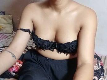 TaraVij webcam model stream image