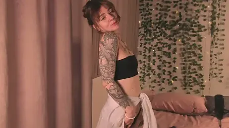 VERY_BAD_GIRLS webcam model stream image