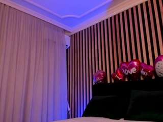 emily-starlight webcam model stream image