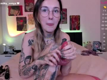milky_cunt webcam model stream image