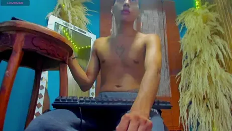 spicy_adonhis webcam model stream image