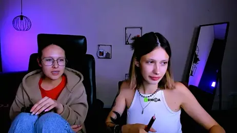 mona_cloud webcam model stream image
