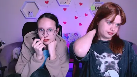 mona_cloud webcam model stream image