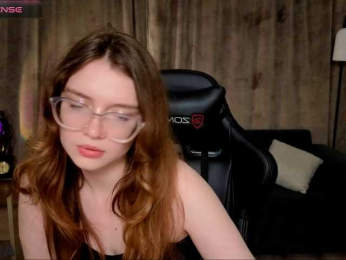 SonyaGlen webcam model stream image