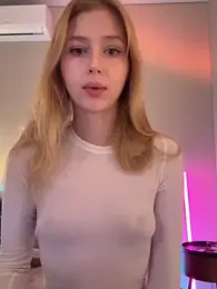 LunaRase webcam stripchat model stream image
