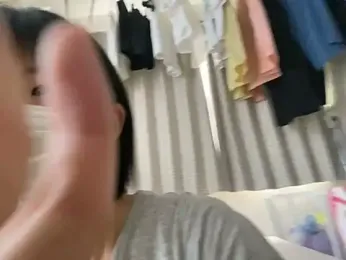 riri_riri_jp webcam model stream image