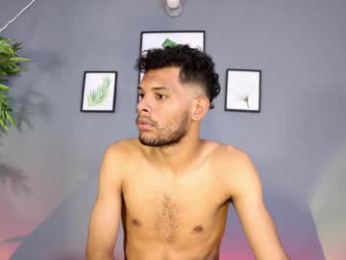 mialuxx webcam model stream image